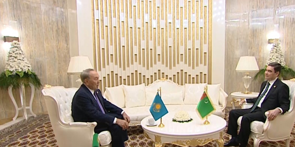 Елордада Елбасы күніне арналған жабық жиын өткізілді