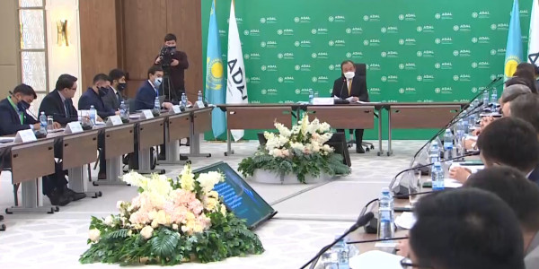 Члены партии &laquo;Adal&raquo; предлагают пересмотреть размер прожиточного минимума