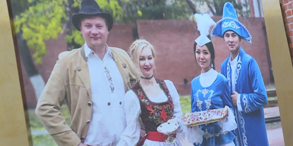 Казахстан сплотил представителей 125 наций и народностей