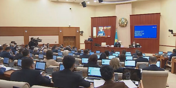 Мәжіліс отырысында бірнеше заң жобасы мақұлданды