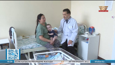 Тәтемнің жатын бөлмесіндегі порно