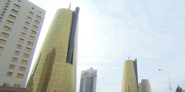 Президент подписал указ о дебюрократизации работы чиновников