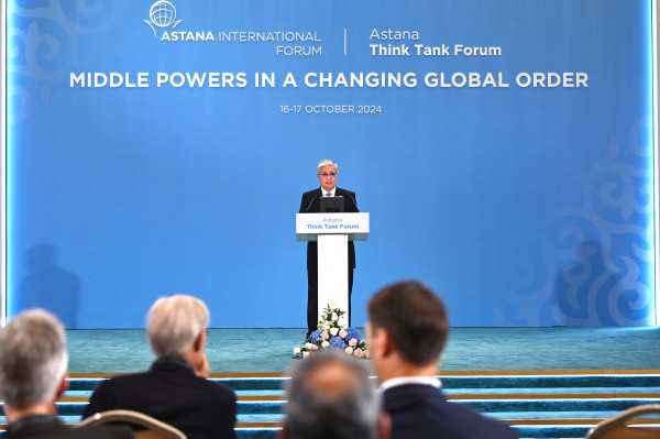 Президент Astana Think Tank форумының пленарлық отырысында сөз сөйледі