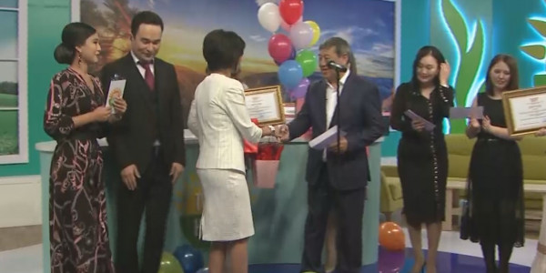 &laquo;Хабар&raquo; арнасының &laquo;Таңғы Хабар&raquo; бағдарламасы мұғалімдер арасында өткен байқауды қорытындылады