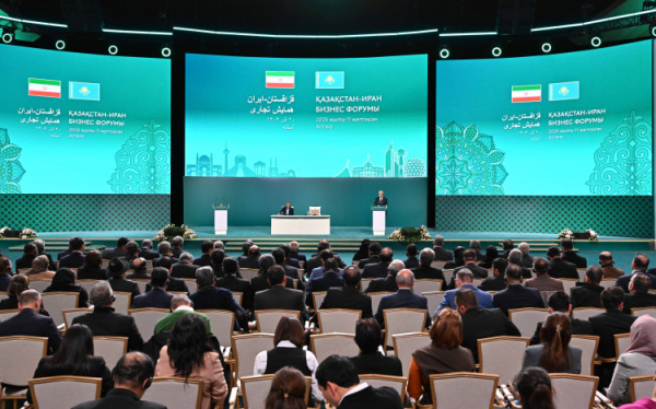 Мемлекет басшысы Қазақстан-Иран бизнес форумына қатысты