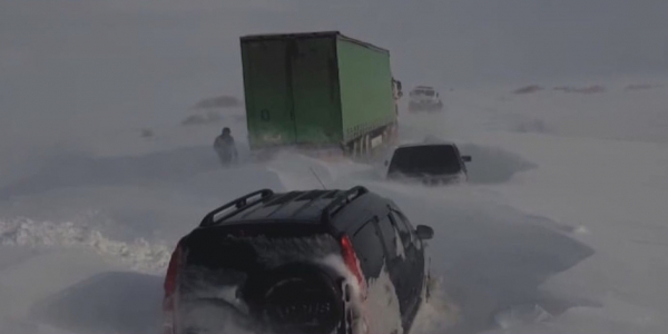 В 4 областях страны бушует метель