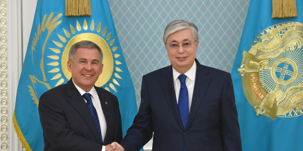 Глава государства Касым-Жомарт Токаев принял Президента Татарстана Рустама Минниханова