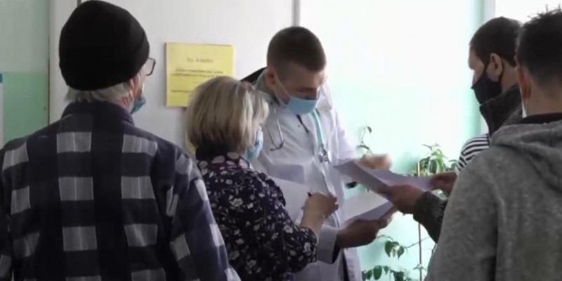 На неорганизованность массовой вакцинации жалуются жители Петропавловска
