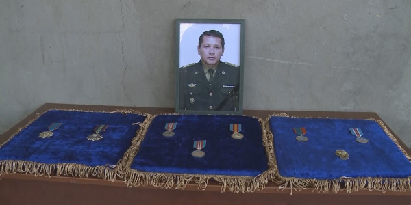 Тараздағы жарылыстан қаза тапқандардың туған-туыстарына мемлекеттік наградалар табыс етілді