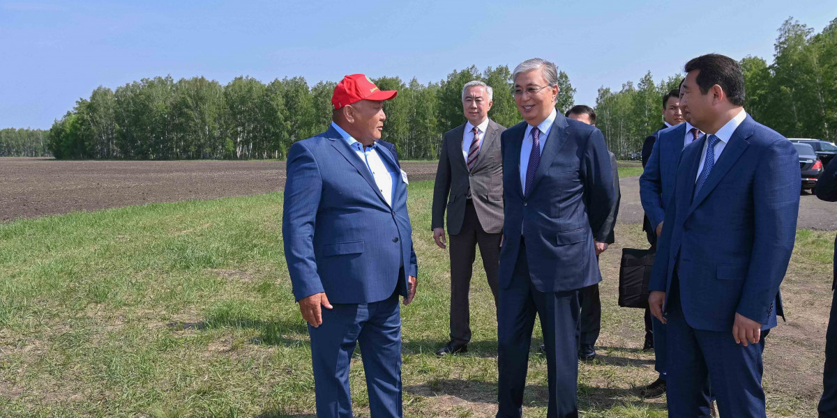 Президент ознакомился с ходом весенне-полевых работ