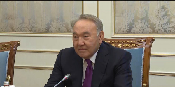 Нұрсұлтан Назарбаев Әзербайжан Милли Мәжілісінің төрағасы Сагиба Гафаровамен кездесті