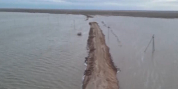 Жители села Ахмета Байтурсынова оказались отрезанными от трассы