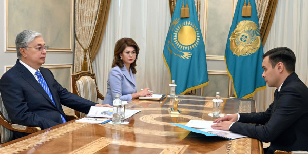 Тоқаев Адам құқықтары жөніндегі уәкіл Артур Ластаевты қабылдады