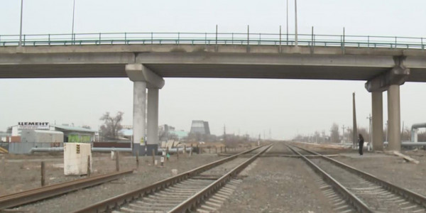 Қызылорда облысында автомобиль көпірінің сапасы сын көтермей отыр