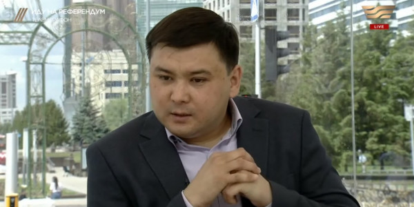 Мы голосуем за пакет поправок, которые предложил Президент &ndash; Уразгали Сельтеев