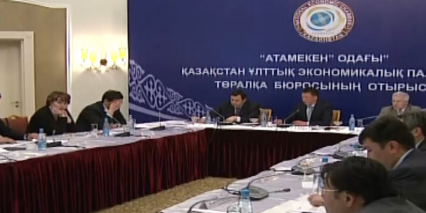 Аблай Мырзахметов находится в изоляторе временного содержания