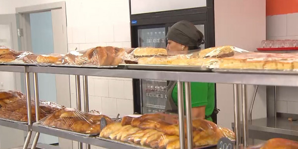 Пилотный проект по школьному питанию запущен в Алматы