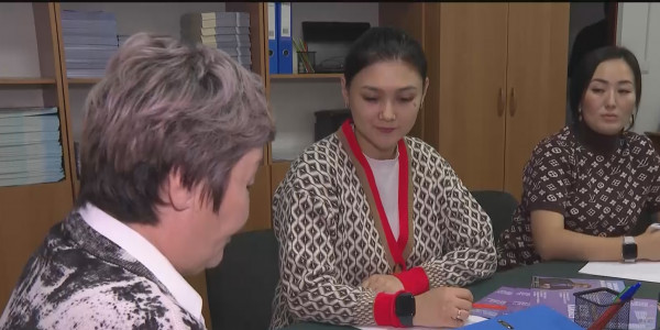 Мейрам Кажыкен встречается со своими потенциальными избирателями