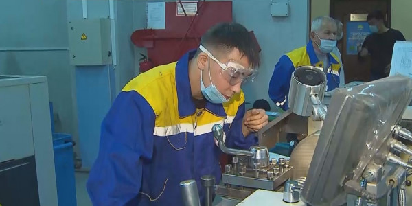 Мини-чемпионат по рабочим профессиям Jastar Skills-2020 проходит в Алматы