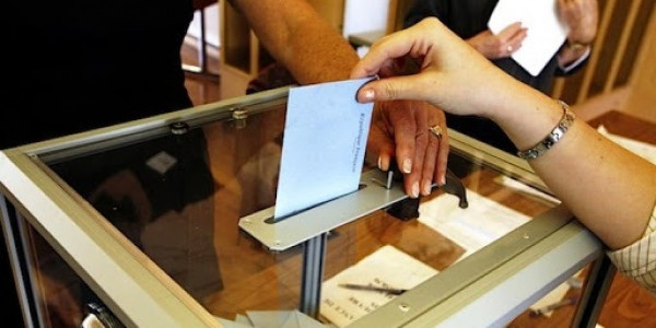 Жители сел смогут выбирать акимов с 2021 года