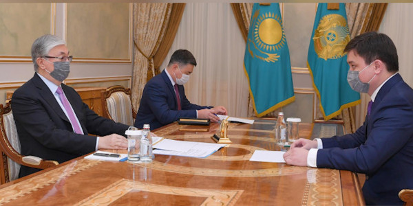 К. Токаев встретился с министром нацэкономики А. Иргалиевым