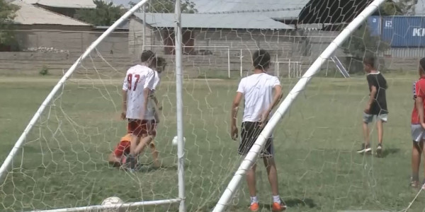 Шымкенттегі мектеп стадионын медорталыққа беру заңсыз деп танылды