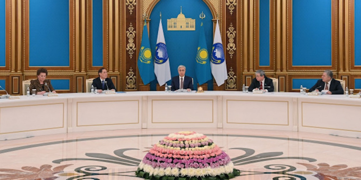 Касым-Жомарт Токаев определил приоритеты деятельности Ассамблеи народа Казахстана