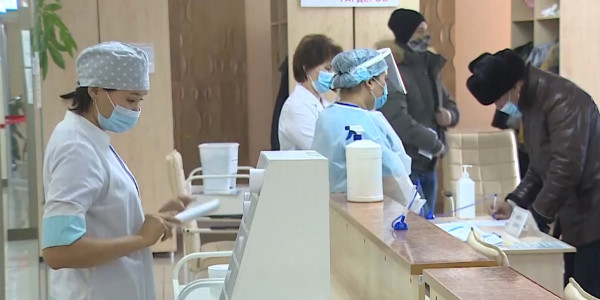 &laquo;Қазақстан Халық партиясының&raquo; белсенділері &laquo;Өмір сыйла&raquo; акциясын бастады