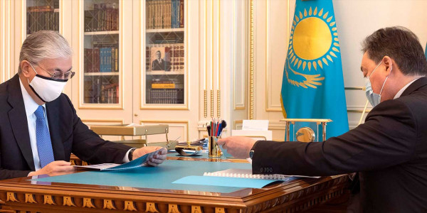 Мемлекет басшысы Қ. Тоқаев Премьер-министр А. Маминді қабылдады