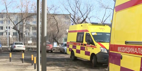 Өскемендік жедел жәрдем қызметінің мамандары жәрдемақыларын ала алмай отыр