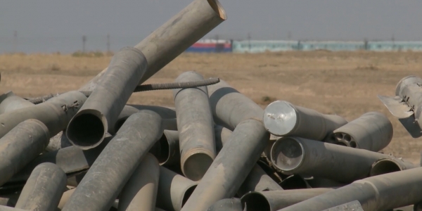 Подразделение военно-морских сил РК проводят обследование дна реки Арыс