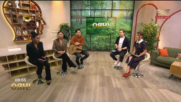 Ойынқұмарлық белгілері, &laquo;Жан Анам&raquo; атты мерекелік ән-кеш, Жастар театрының актерлері| Толық нұсқа