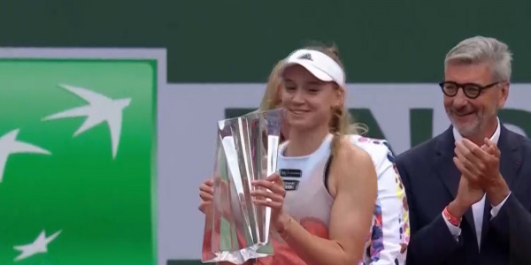 Елена Рыбакина впервые в карьере выиграла турнир категории WTA 1000