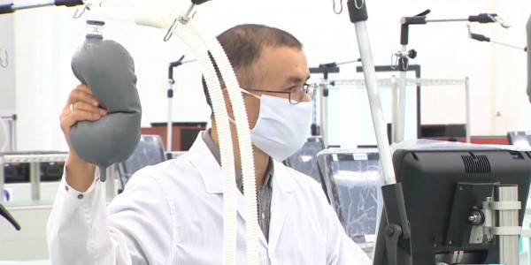 Почти половина закупленных аппаратов ИВЛ оказались непригодны &ndash; сенатор