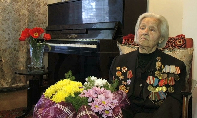 Бывшая фронтовичка Зинаида Вострикова принимала поздравления Агентства «Хабар»