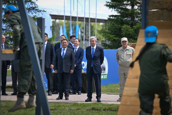 Президент посетил Военный колледж имени Шокана Уалиханова
