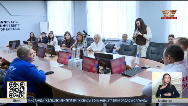 ҚХП өкілдері Павлодарда оқытушылармен кездесті