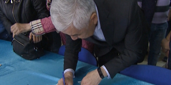 ҚР Президенттігіне үміткер Әміржан Қосанов бас қалада дауыс берді