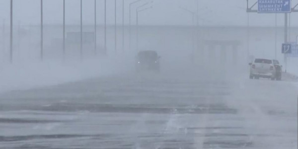 В 14 регионах Казахстана объявлено штормовое предупреждение