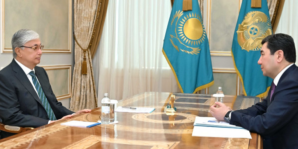 Президент Мәжіліс Төрағасы Ерлан Қошановты қабылдады