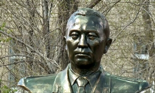 Кеңес Одағының Батыры Малкеджар Бөкенбаевқа ескерткіш бейнесі орнатылды