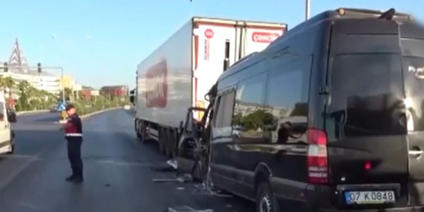 Түркияда жол апатына ұшыраған отандастарымыздың біреуі қайтыс болды