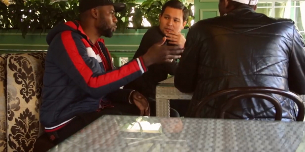 Рысбек Аташ журналист қызды құтқарып қалды