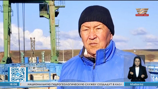 Пенсионер-крановщик помог спасти Актобе от затопления