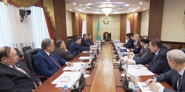 Правительство срывает планы законопроектных работ