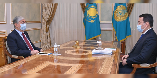 Ә. Смайылов Президентке халықаралық аренадағы соңғы жағдайға байланысты қабылданған шараларды баяндады