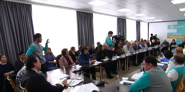 Представители партии AMANAT подняли проблемы экологии в Темиртау