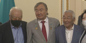 Торжественное собрание с участием О. Сулейменова прошло в Алматы