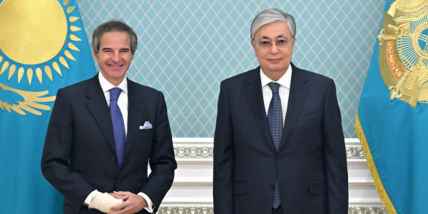 Президент Касым-Жомарт Токаев принял Генерального директора МАГАТЭ Рафаэля Гросси