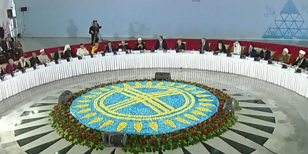 Итоги VI Съезда лидеров мировых и традиционных религий. &laquo;Большая политика&raquo;